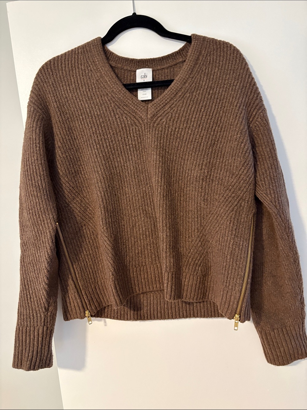 cabi Mocha Brown Ribbed V-Neck Zip-Side Sweater